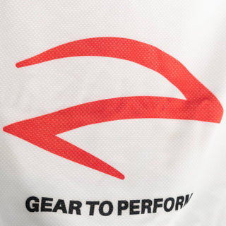 AZZA Fencing Cooling Towel — wet and wrung activation demonstration — Azza Sports